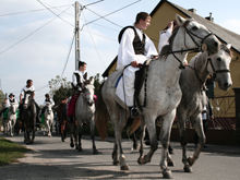 Szreti felvonuls Bcsn.